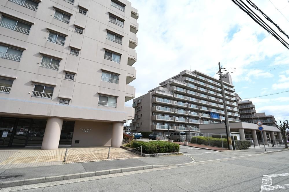3LDK apartment in Harima, Kako District, Hyogo - Photo 1