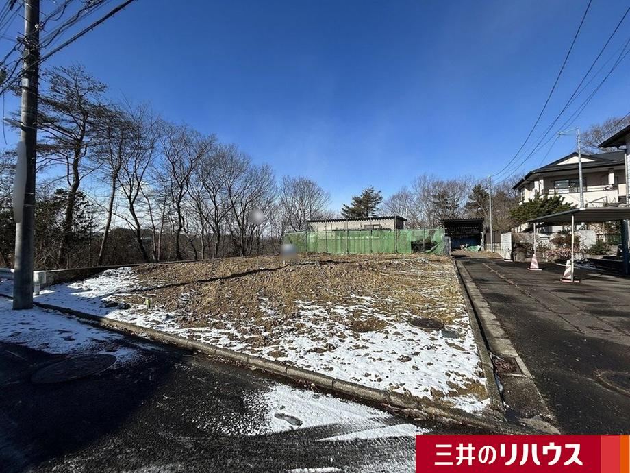 Land with Mountain Views in Minami Nakayama, Sendai - Photo 1