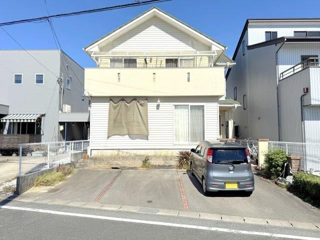 Attractive 3LDK House in Popular Toyokawa Area - Photo 1