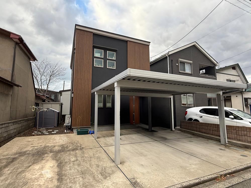 Modern Detached House in Narayamahoncho - Photo 1