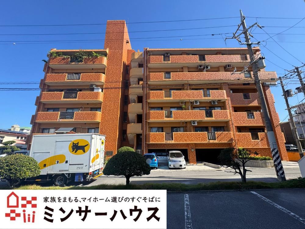 3LDK apartment in Ginowan, Okinawa - Photo 1