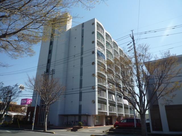 3LDK apartment in Hofu, Yamaguchi - Photo 1