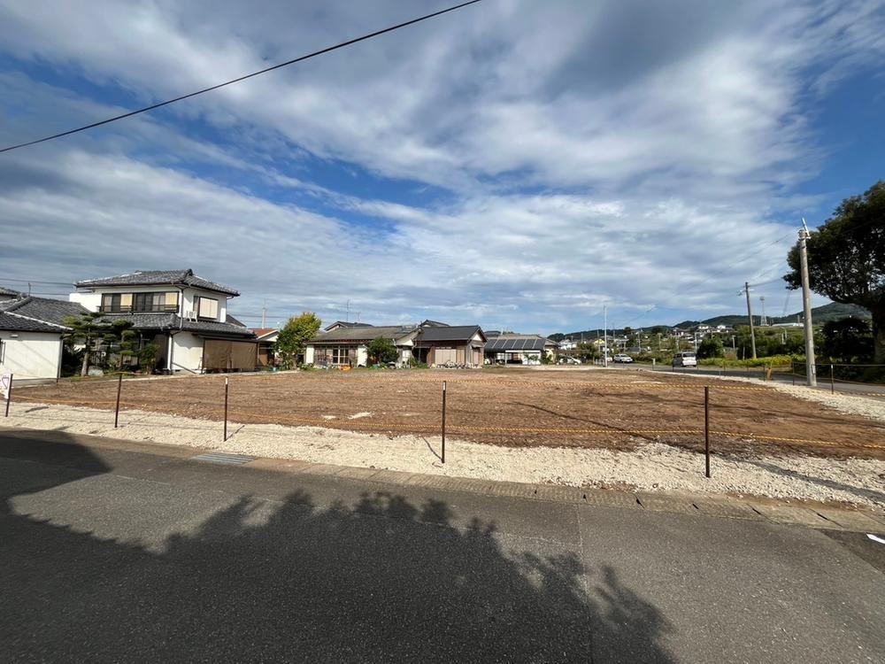 331 m² land in Omura, Nagasaki - Photo 1