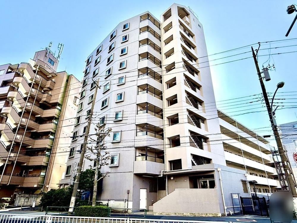 Bright 3LDK Apartment in Edogawa - Photo 1