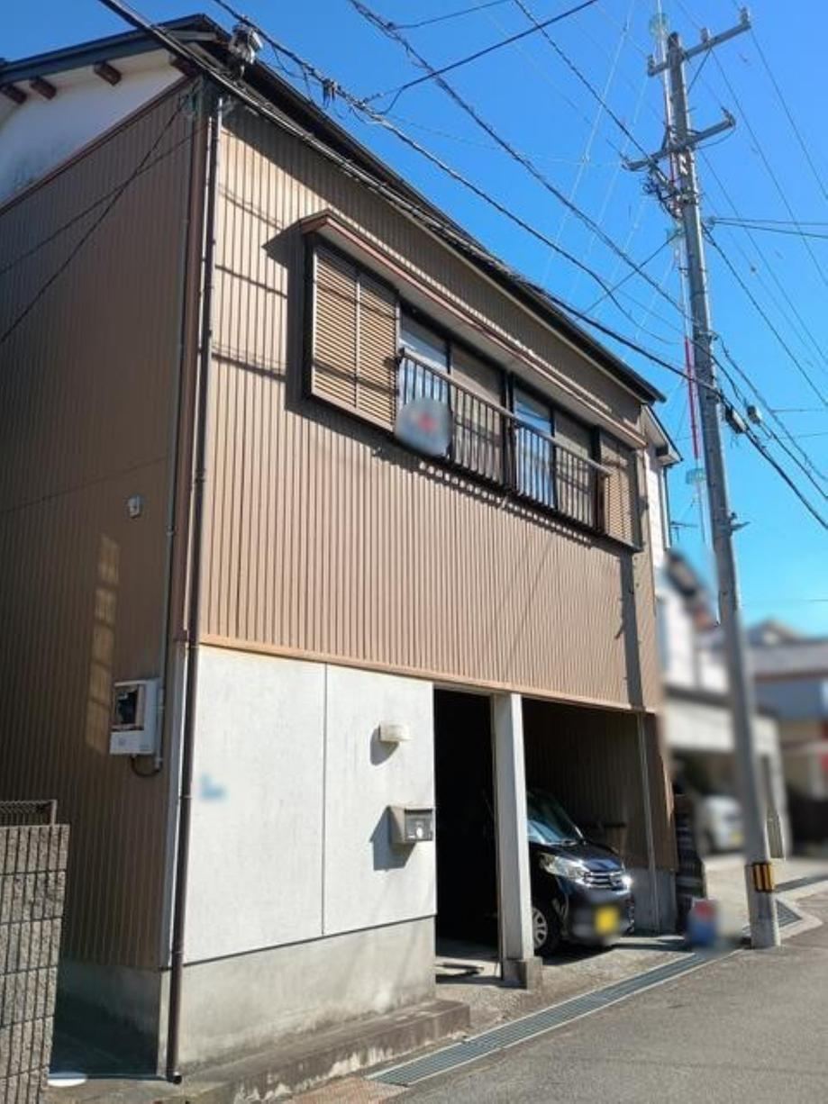 5K Home with Garden in Quiet Residential Area - Photo 1