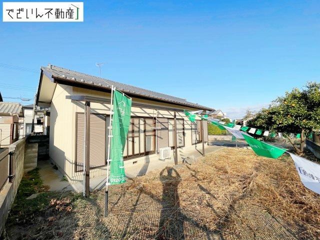 Sunny 2DK Bungalow with Large Yard in Kumagaya - Photo 1