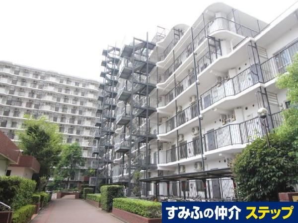 Charming 1LDK+S Near Sagami-Ono Station - Photo 1