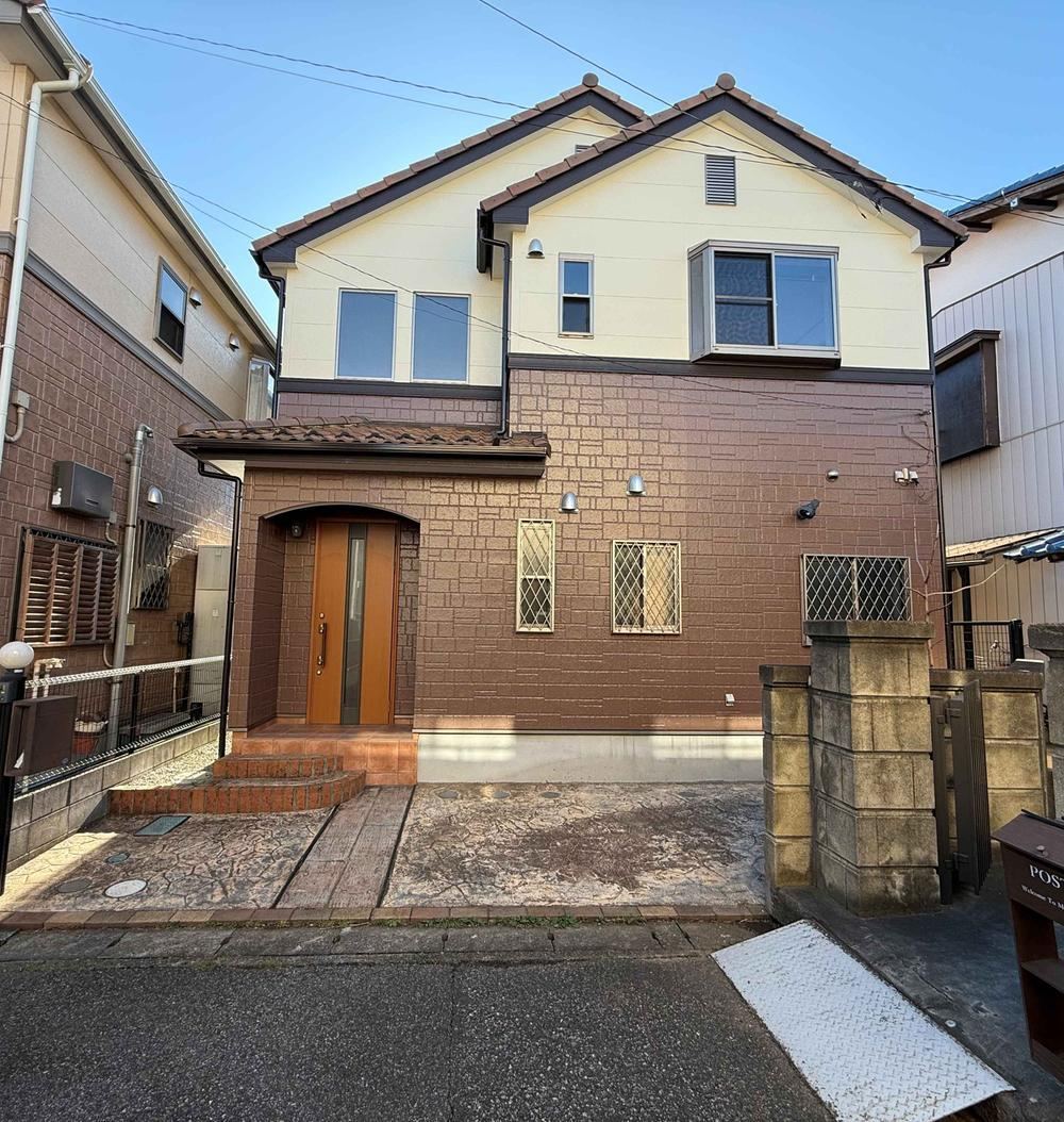 Modern 4LDK House Near Kasukabe Station - Photo 1