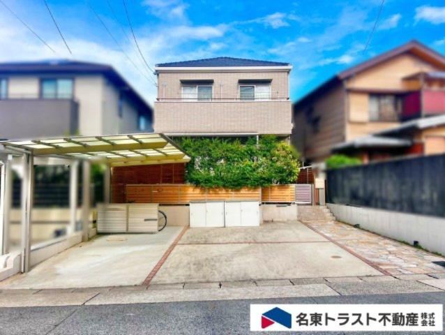 Spacious 5LDK House with Garden in Meito Ward - Photo 1