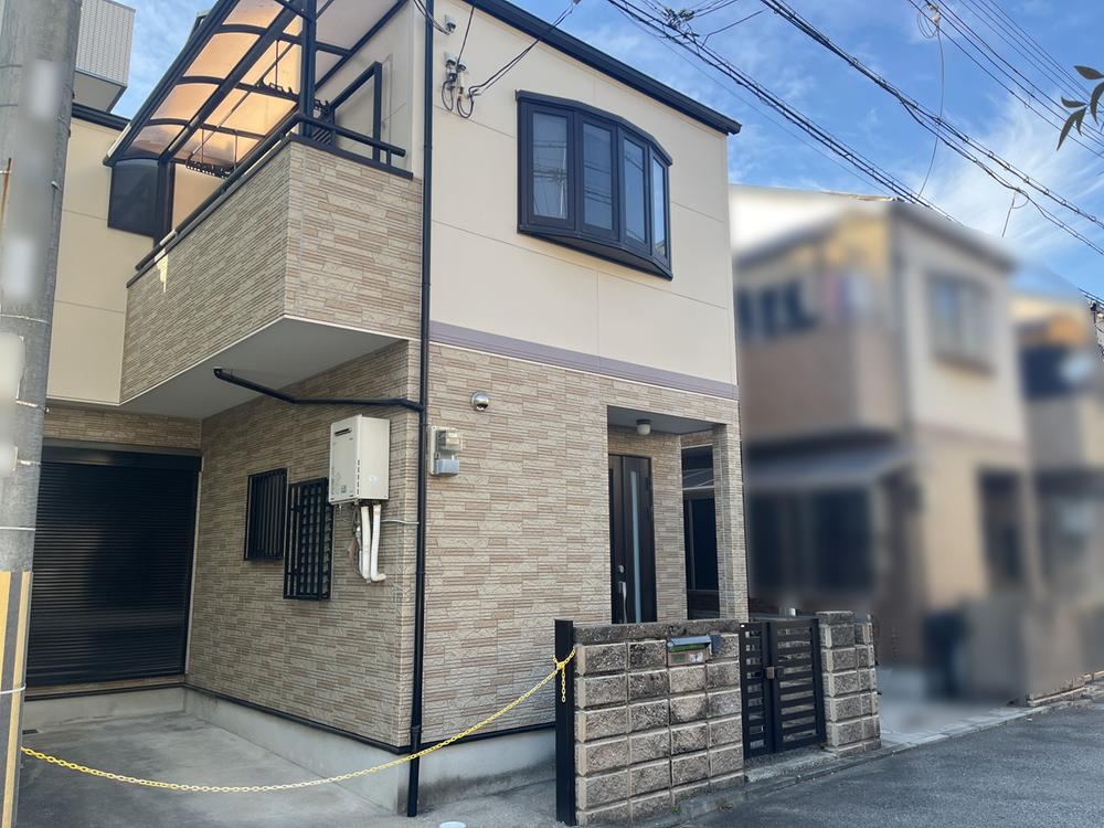 4LDK House with Attic Storage in Nishinomiya - Photo 1