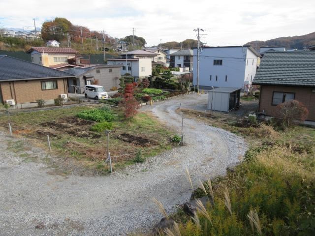 887 m² land in Chino, Nagano - Photo 1