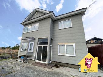 Coastal 4LDK Home in Zenigame-cho
