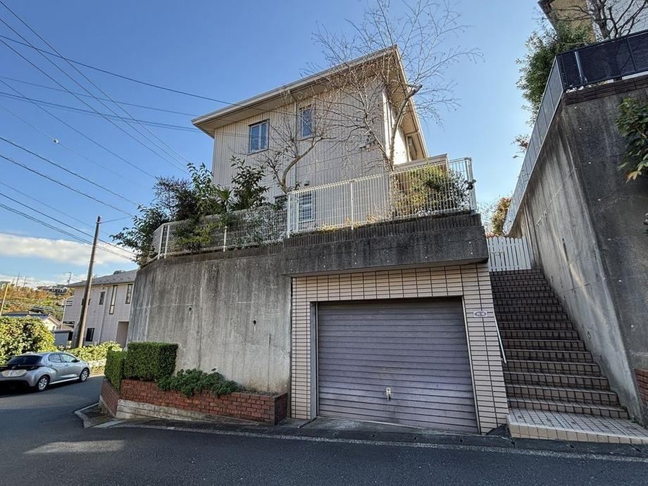 Spacious 3LDK+S Home in Minaminogawa - Photo 1