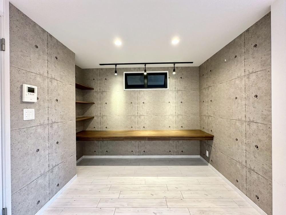 Renovated 2LDK Apartment Near Sendai Station - Photo 1