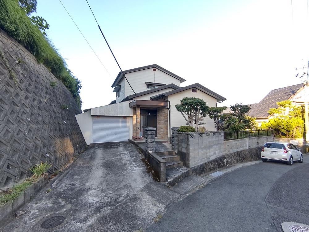 Spacious 4DK House in Koebara, Nagasaki - Photo 1