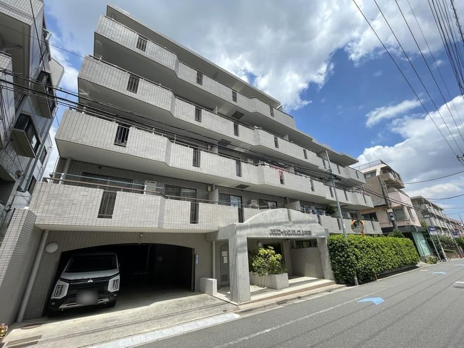 3LDK Apartment Near Kamiiigusa Station - Photo 1