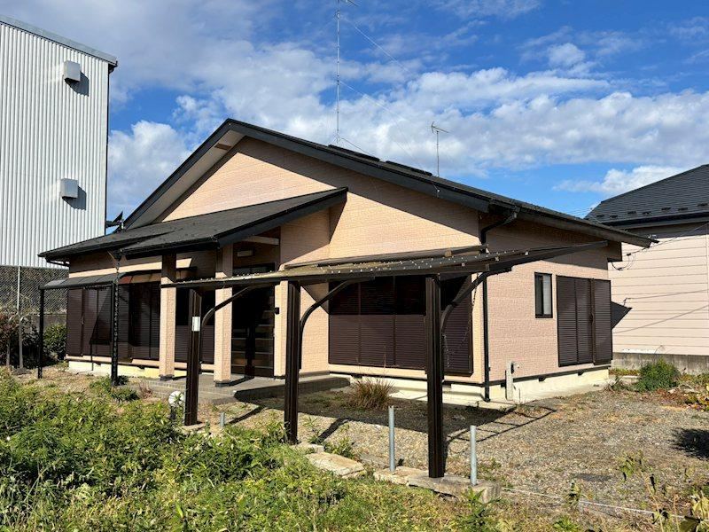 Renovated 3LDK Detached House in Kasumigaura - Photo 1