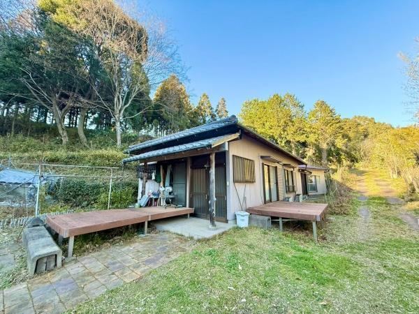 Spacious 3DK House with Large Garden in Sakura - Photo 1