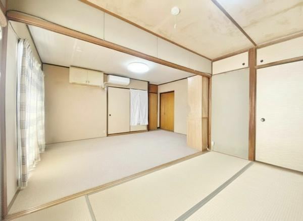 3LDK apartment in Kita Ward, Sakai, Osaka - Photo 1