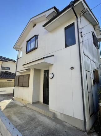3LDK house in Kofu, Yamanashi - Photo 1