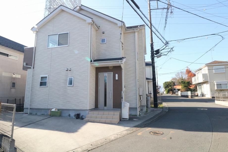Updated 4LDK House Near Shimomizo Station - Photo 1