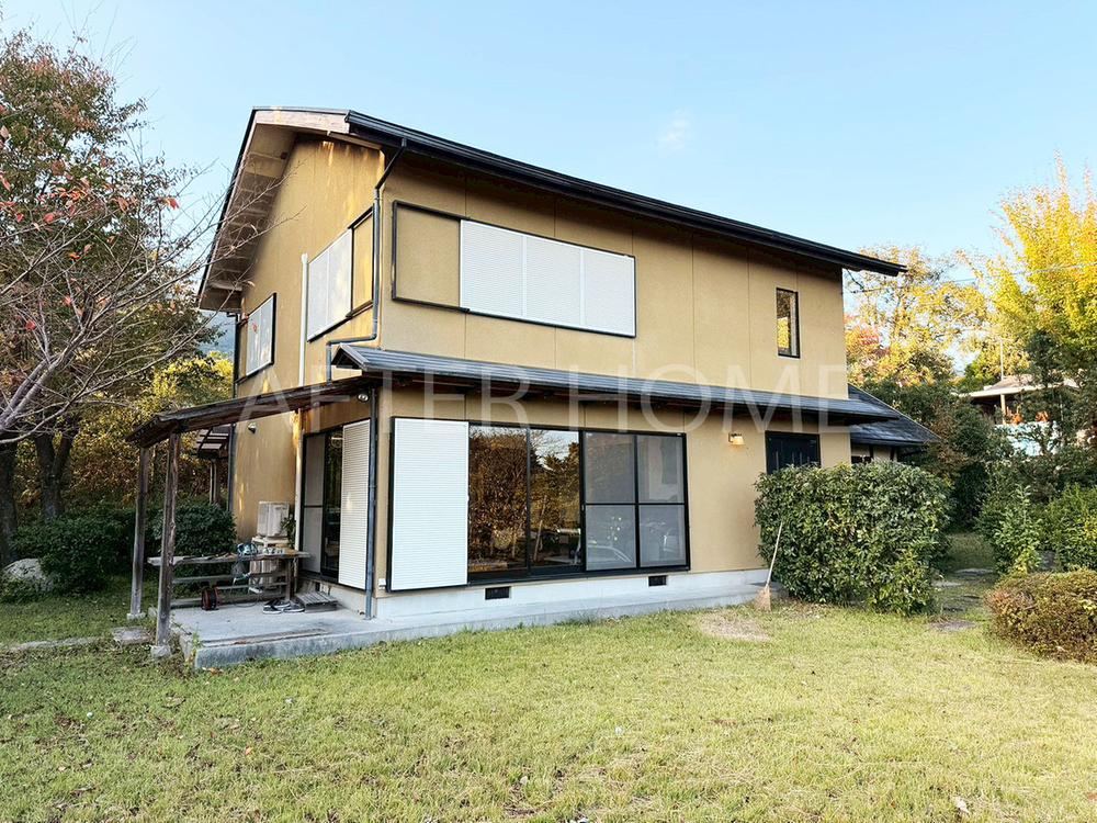 3LDK House with Lake View in Minami-Hira - Photo 1