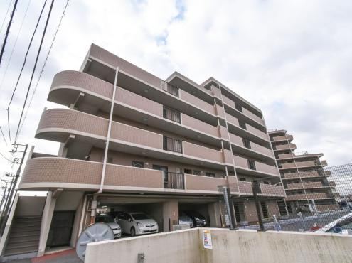 2LDK+S apartment in Chuo Ward, Chiba - Photo 1