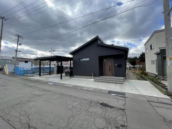 Charming 3LDK House in Yokouchi - Photo 1