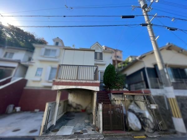 4LDK Detached House in Wakayama City - Photo 1