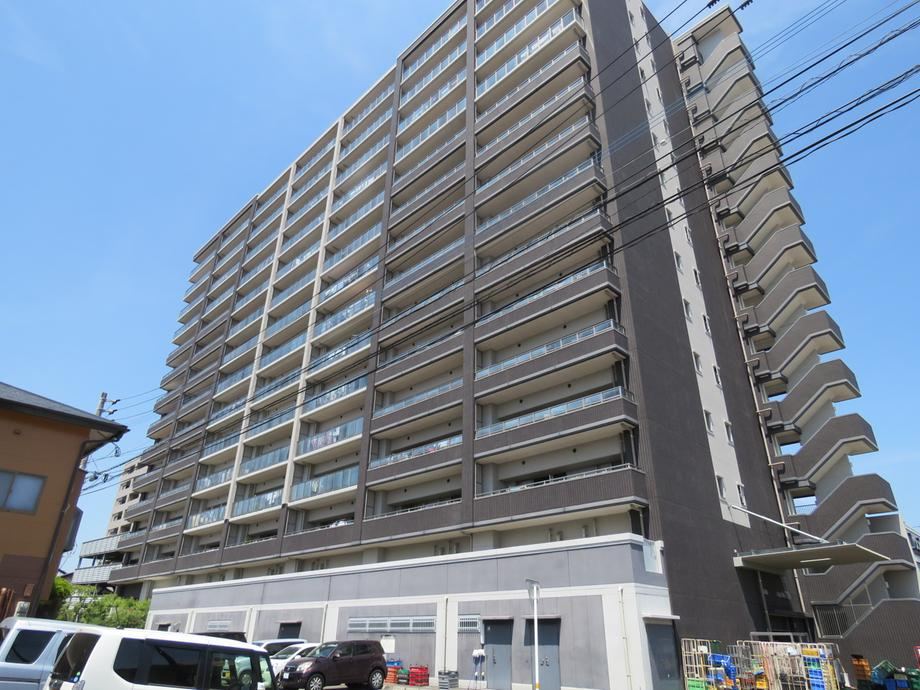 3LDK apartment in Miyazaki, Miyazaki - Photo 1