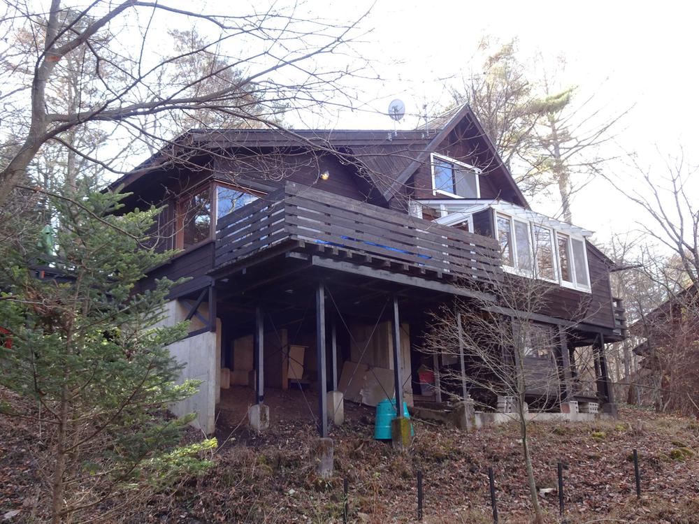 Charming 3LDK Vacation Home with Sunroom - Photo 1