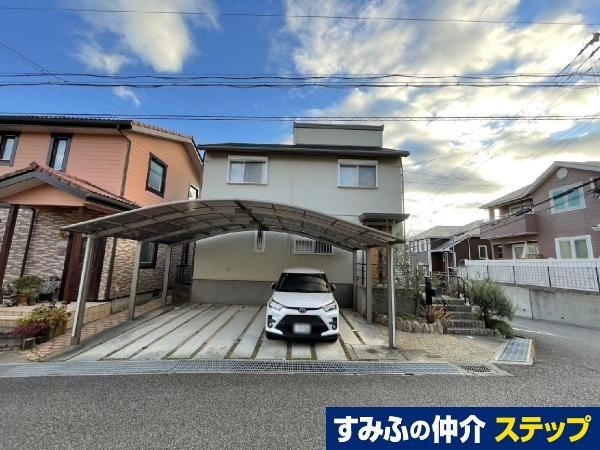Spacious 4LDK House in Matsumiyadai, Kobe - Photo 1
