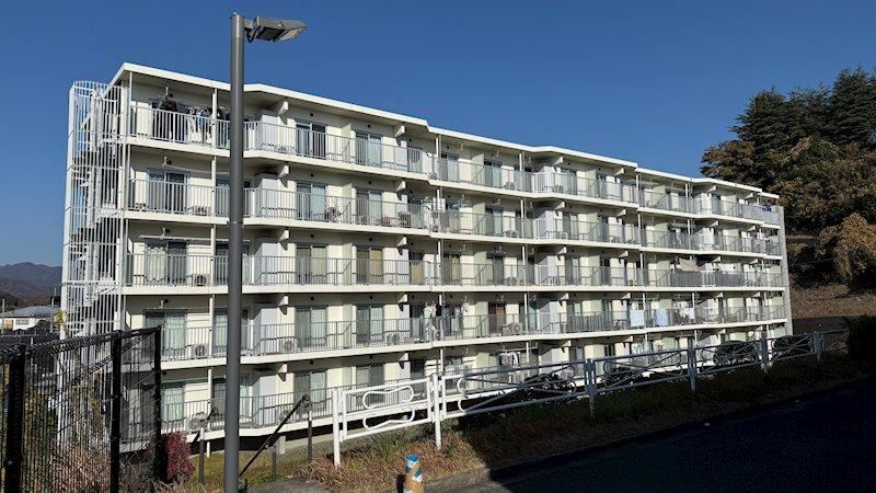 Charming 3LK Apartment in Atsugi - Photo 1