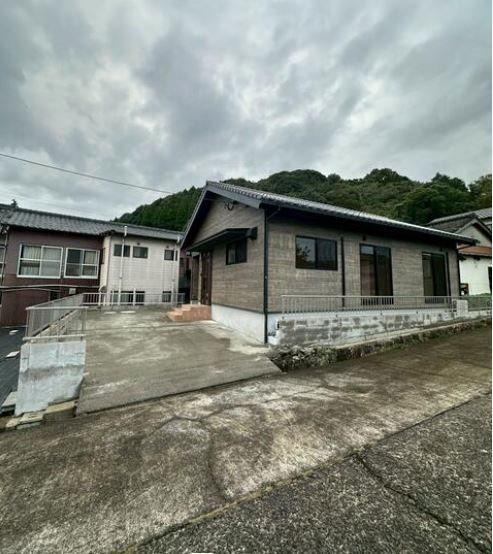 Charming 2LDK Bungalow Near Momokawa Station - Photo 1