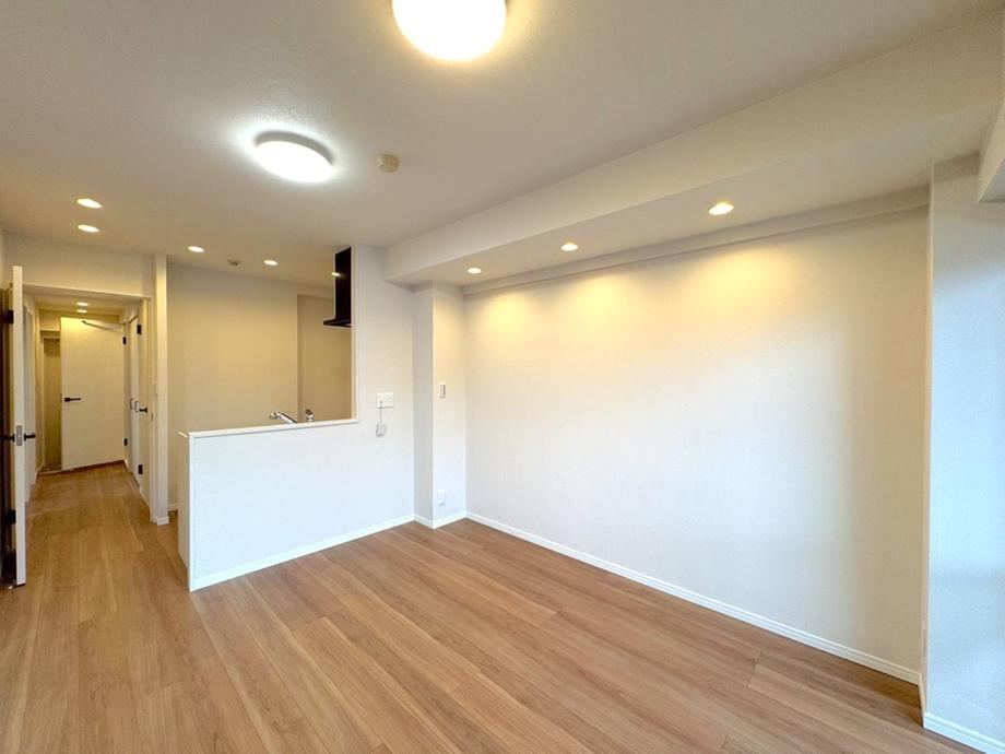 3LDK Apartment with Parking Near Minami-Urawa Station - Photo 1