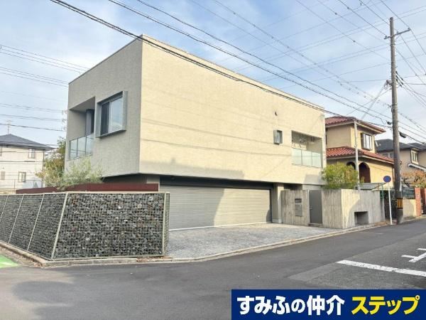 Stylish 2LDK House with Garage in Nishiyama Maruo - Photo 1