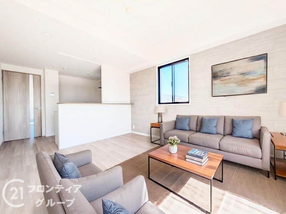 3LDK apartment in Chuo Ward, Kobe, Hyogo - Photo 1
