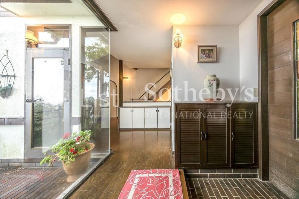 5LDK House in Nishinatami - Photo 1