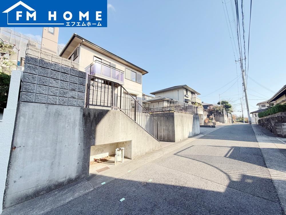 Spacious 4LDK House in Tamondai - Photo 1