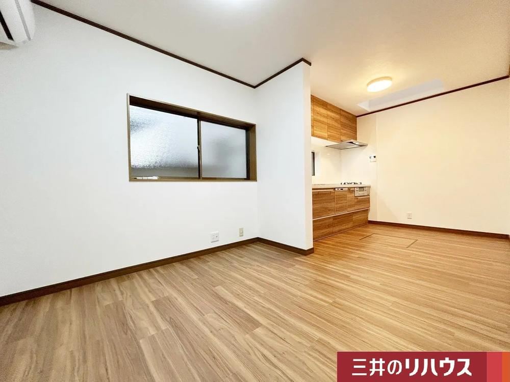 Stylish 5DK House in Horikiri - Photo 1