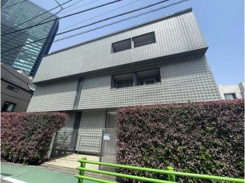 Renovated 1DK Apartment in Aobadai, Meguro - Photo 1