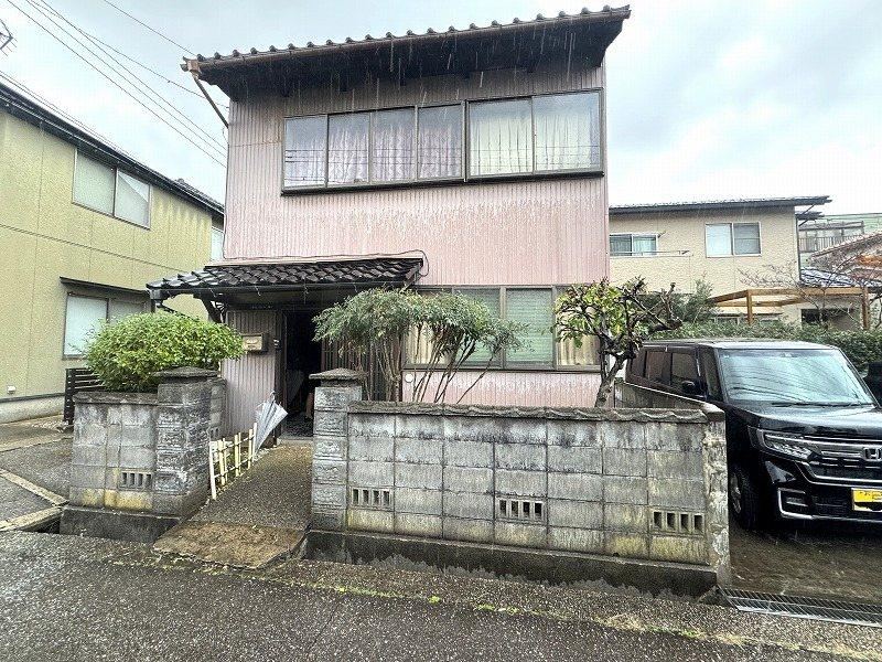 Central 6DK House in Honda-cho, Kanazawa - Photo 1