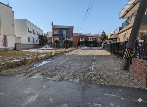 462 m² land in Toyohira Ward, Sapporo, Hokkaido - Photo 1