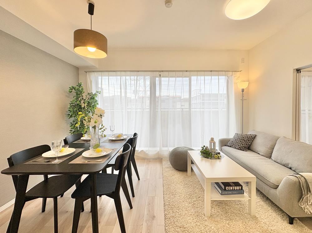 3LDK Apartment with Delivery Box Near Todako Station - Photo 1
