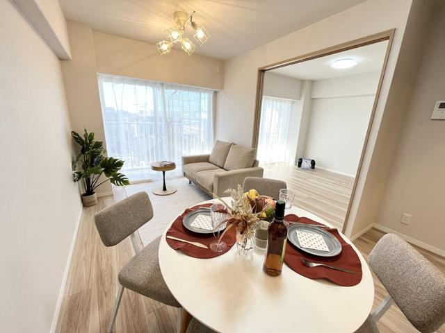 Bright 3LDK Apartment in Soka - Photo 1