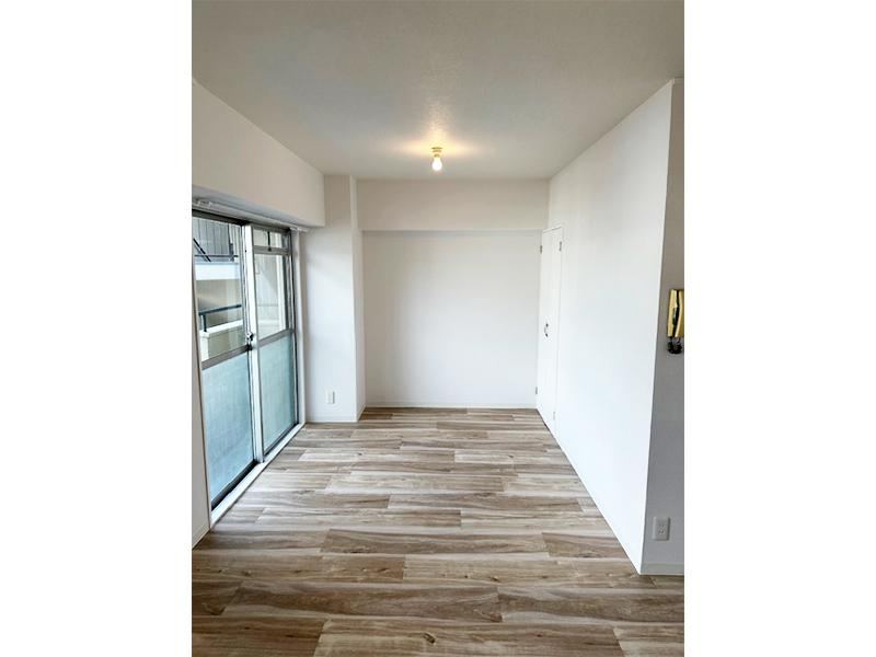 2LDK apartment in Higashinada Ward, Kobe, Hyogo - Photo 1