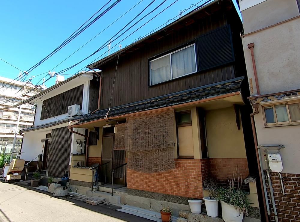 Traditional 5DK Home with Garden in Fushimi, Kyoto - Photo 1