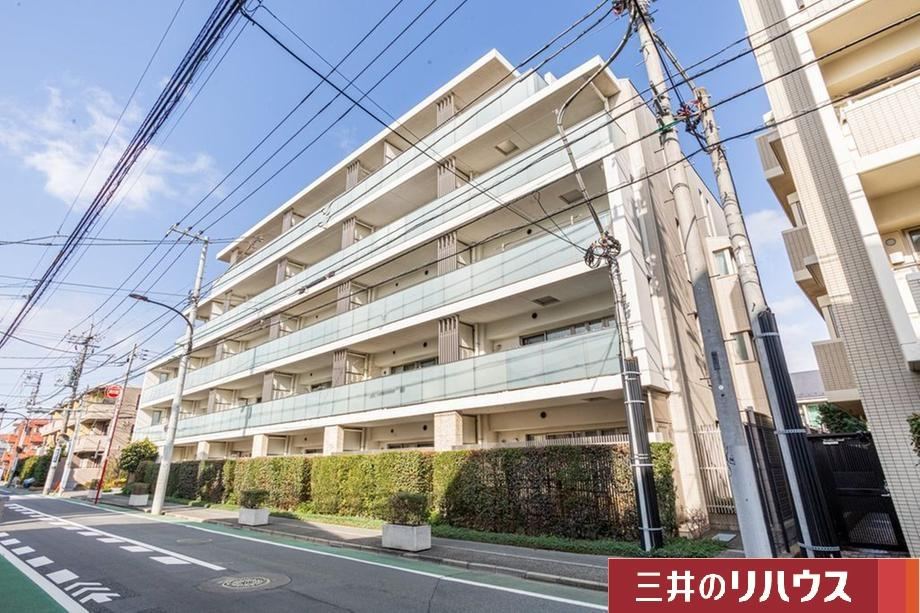 Welcoming 3LDK Apartment in Kuga-yama - Photo 1