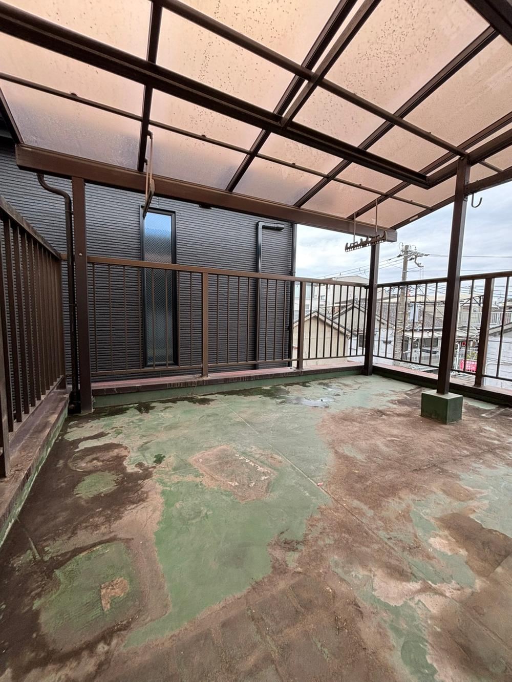 Thumbnail 5