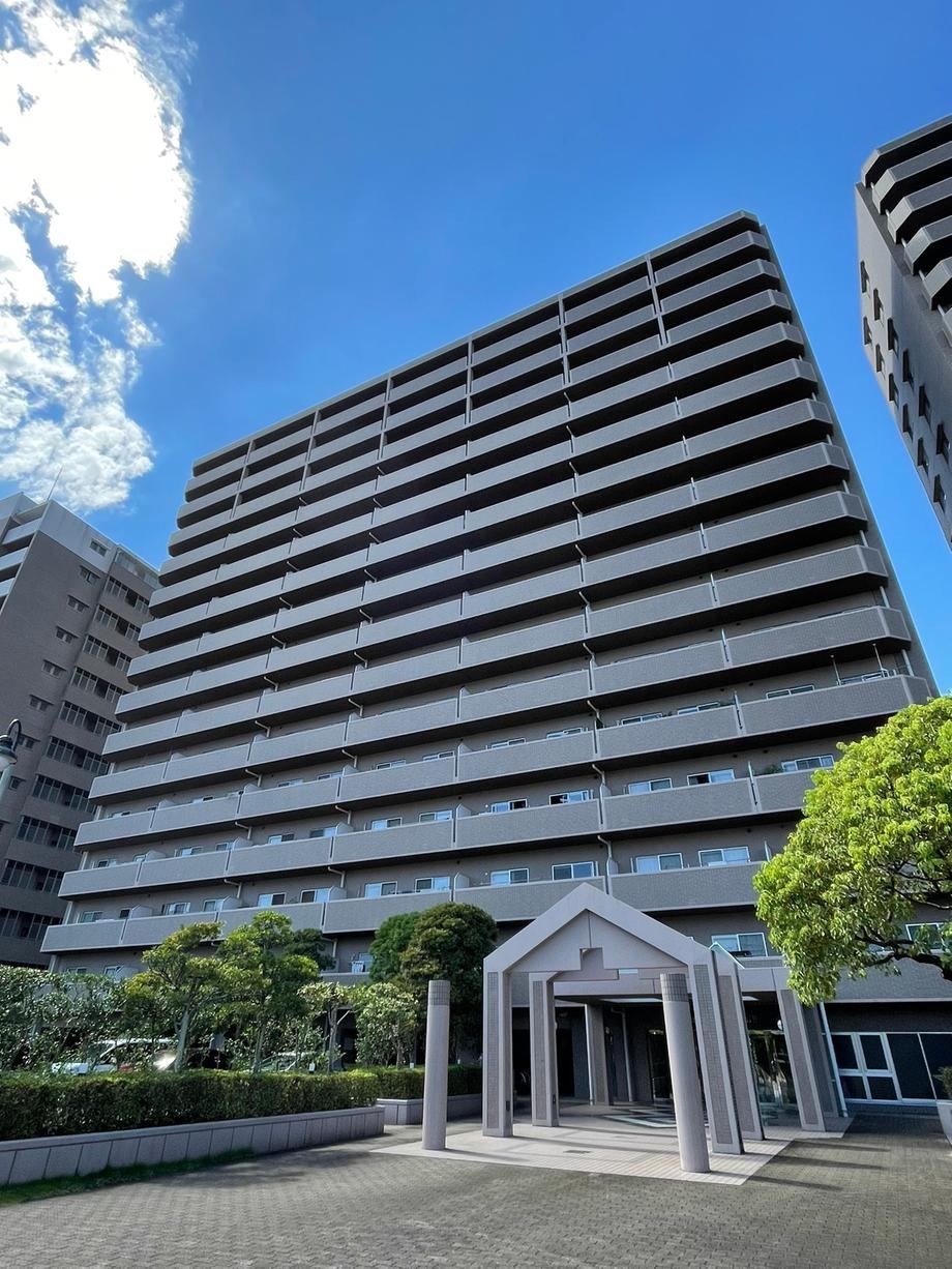 3LDK apartment in Kochi, Kochi - Photo 1